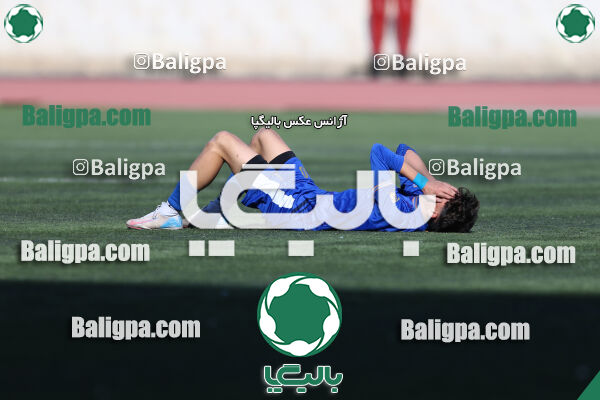 استقلال 1 - 1 کیا
