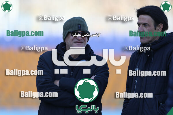 استقلال 1 - 1 کیا