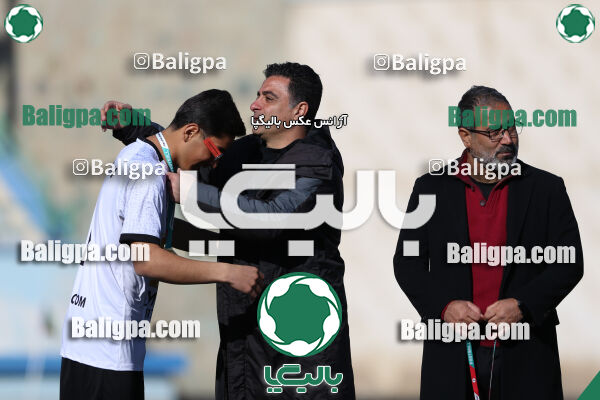 استقلال 1 - 1 کیا