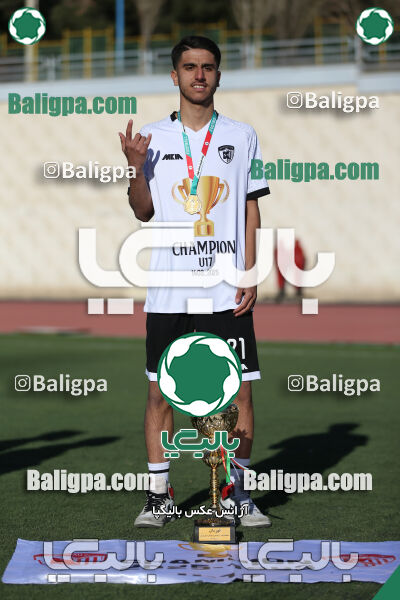 استقلال 1 - 1 کیا