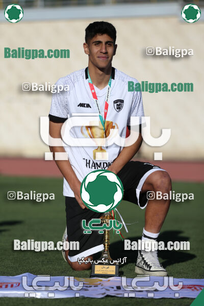 استقلال 1 - 1 کیا