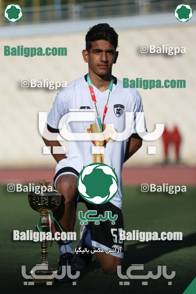استقلال 1 - 1 کیا