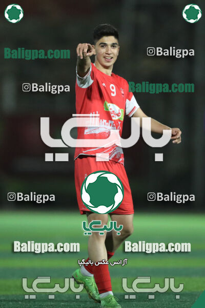 پرسپولیس 8–1 مهر یاران حافظ
