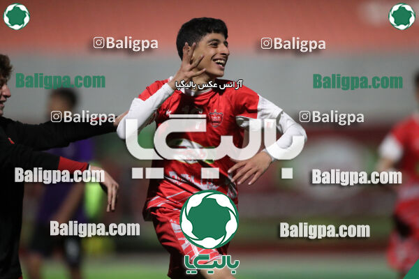 پرسپولیس 8–1 مهر یاران حافظ