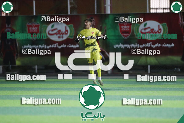 پرسپولیس 8–1 مهر یاران حافظ