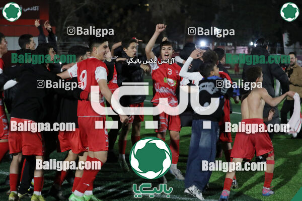 پرسپولیس 8–1 مهر یاران حافظ