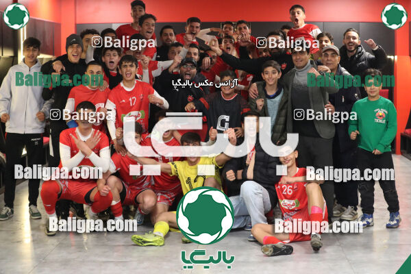 پرسپولیس 8–1 مهر یاران حافظ