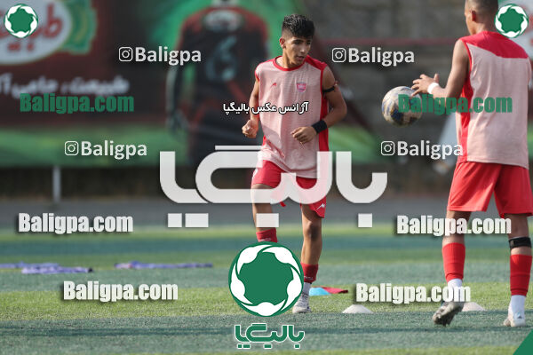 پرسپولیس 3–0 آراز آتی