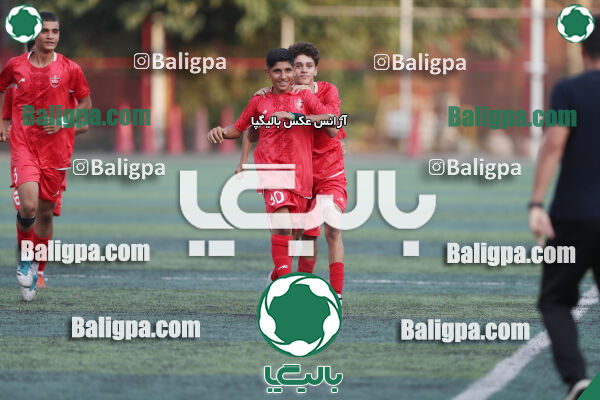 پرسپولیس 3–0 آراز آتی