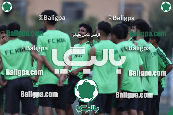 جلسه تمرینی تیم فوتبال کیا