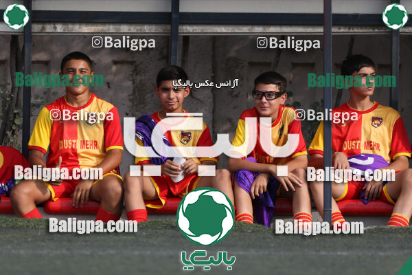 دوستی مهر 0–1 حامی