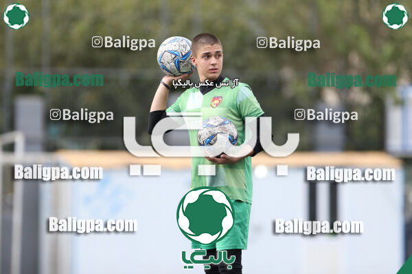 دوستی مهر 0–1 حامی