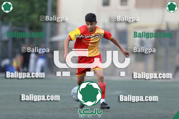 دوستی مهر 0–1 حامی