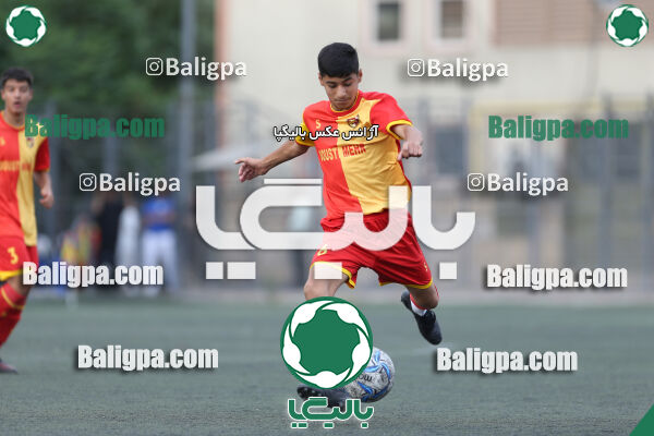 دوستی مهر 0–1 حامی