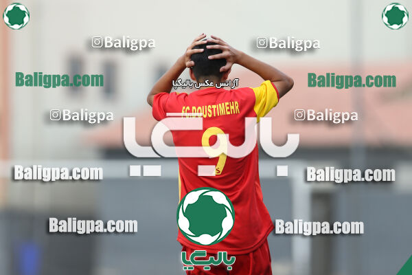 دوستی مهر 0–1 حامی