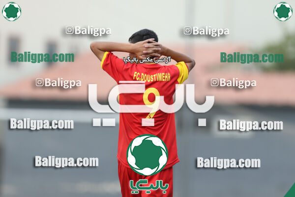 دوستی مهر 0–1 حامی