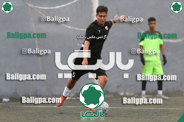 دوستی مهر 0–1 حامی
