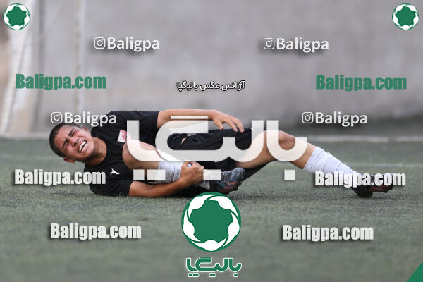 دوستی مهر 0–1 حامی