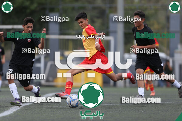 دوستی مهر 0–1 حامی