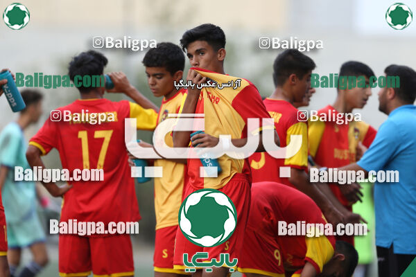 دوستی مهر 0–1 حامی