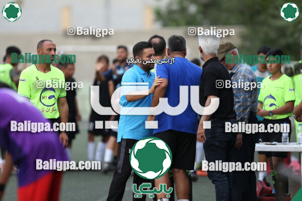 دوستی مهر 0–1 حامی