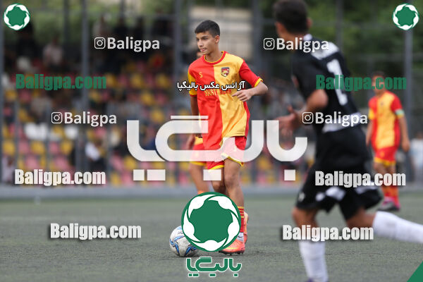 دوستی مهر 0–1 حامی