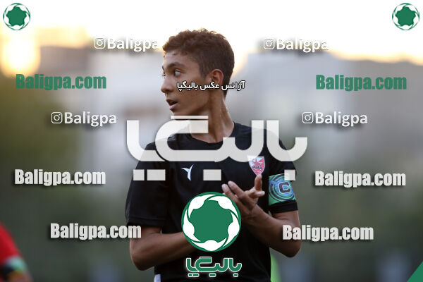 دوستی مهر 0–1 حامی