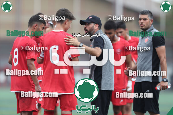 پرسپولیس 2–0 نارنجی پوشان کوهسار