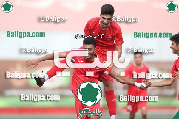 پرسپولیس 2–0 نارنجی پوشان کوهسار