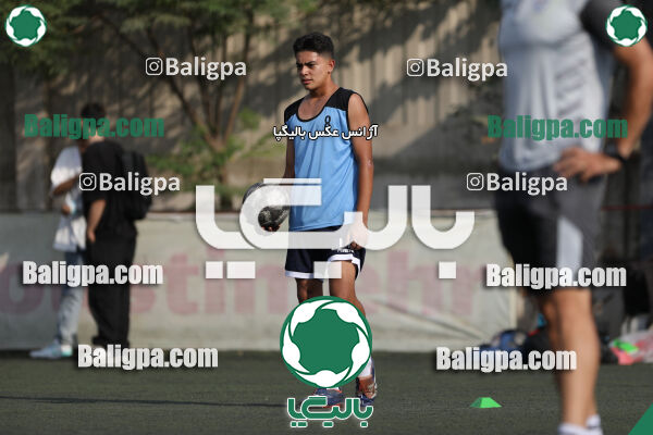 دوستی مهر 3–1 انرژی پیشرو ایرانیان