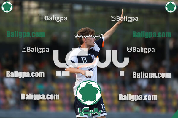 دوستی مهر 3–1 انرژی پیشرو ایرانیان