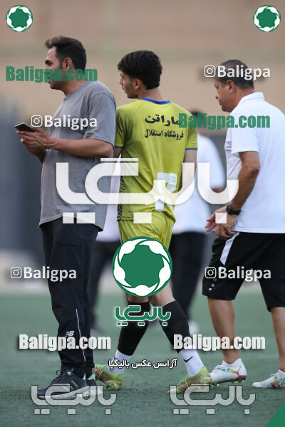 پارسیان جوان 0–2 استقلال