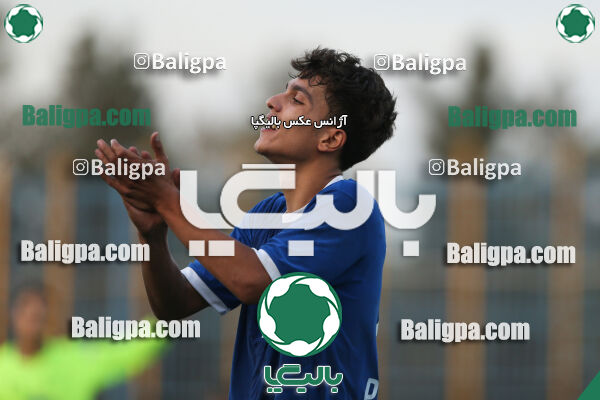 پاس قوامین 1–3 پدیده جوان آپادانا