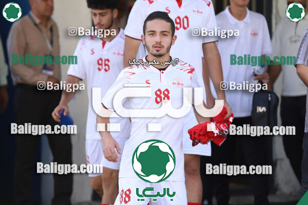 اکباتان تهران 2–1 هوادار