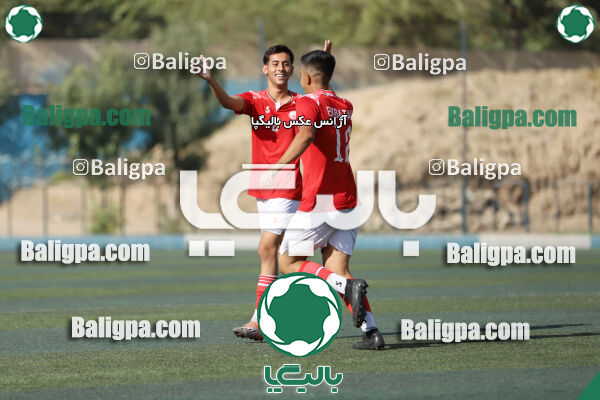 اکباتان تهران 2–1 هوادار