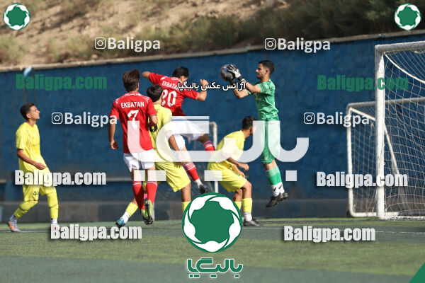 اکباتان تهران 2–1 هوادار