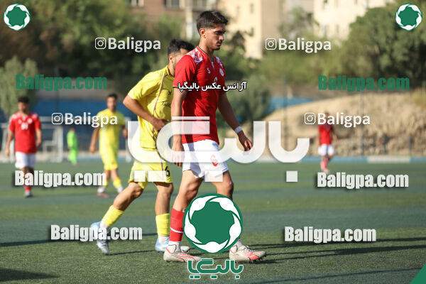 اکباتان تهران 2–1 هوادار
