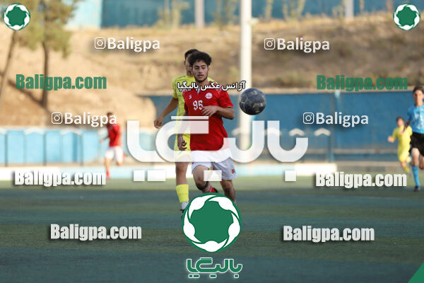 اکباتان تهران 2–1 هوادار