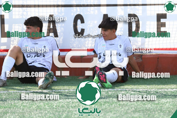 ایرانیان مهر شهید باباخانی 1–2 شاهین
