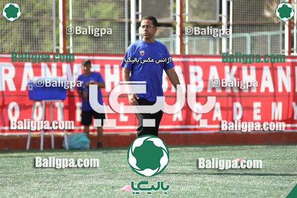 ایرانیان مهر شهید باباخانی 1–2 شاهین