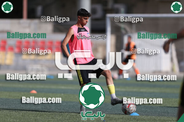 توانا 2–0 پدیده جوان آپادانا