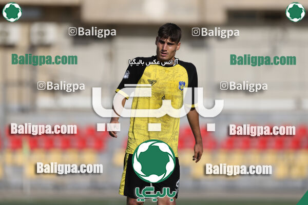 توانا 2–0 پدیده جوان آپادانا