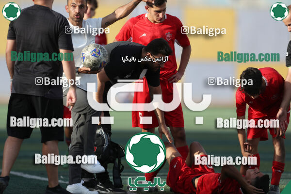 پیکان 0–0 پرسپولیس