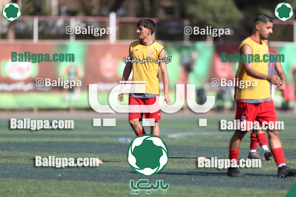 پرسپولیس ۱ - ۱ عقاب