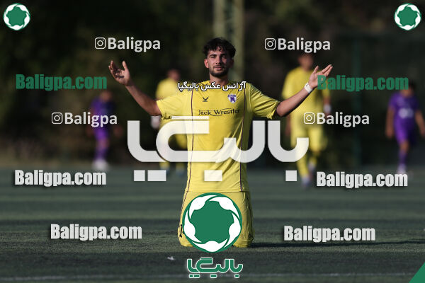 ماهور ری 0–7 هوادار