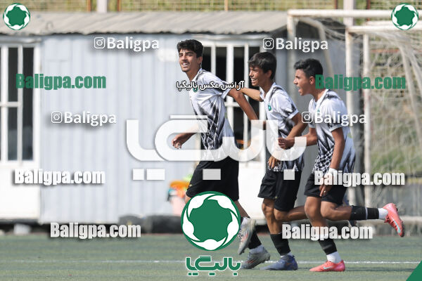 آریا سپاکو 4–4 استقلال