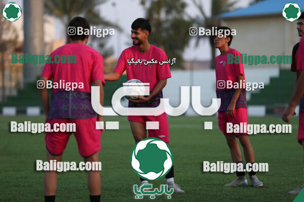 بزرگسالان سنگ آهن بافق ۰ - ۱ جوانان مس رفسنجان