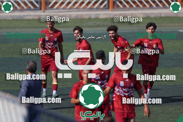 داماش تهران 2–4 استقلال جوان
