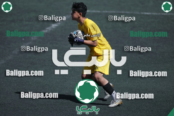 توپان 1–1 آریا پارس