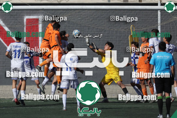 توپان 1–1 آریا پارس